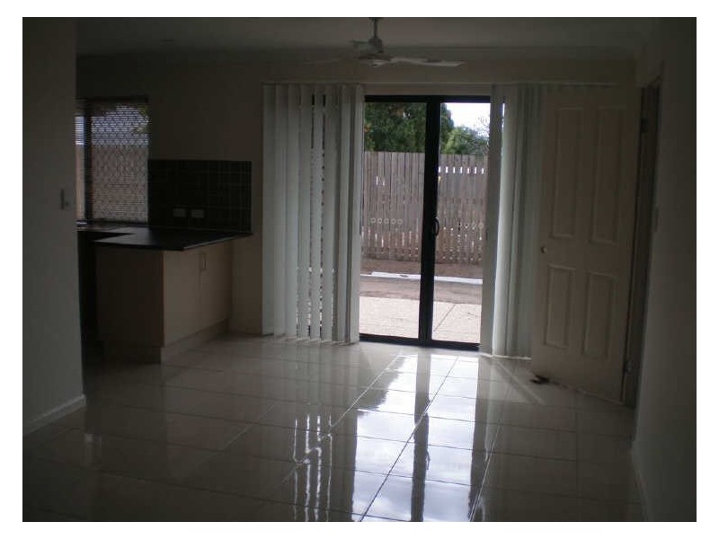 2/98a Williams Street, Bowen QLD 4805