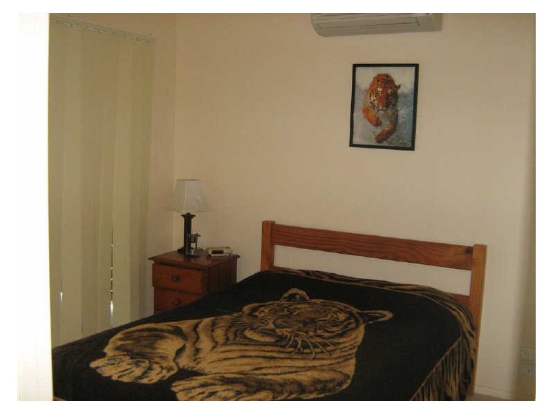 2/104 Dalrymple Street, Bowen QLD 4805