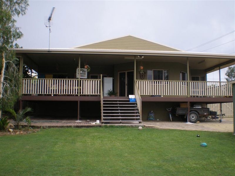 1 Craigie Court, Bowen QLD 4805