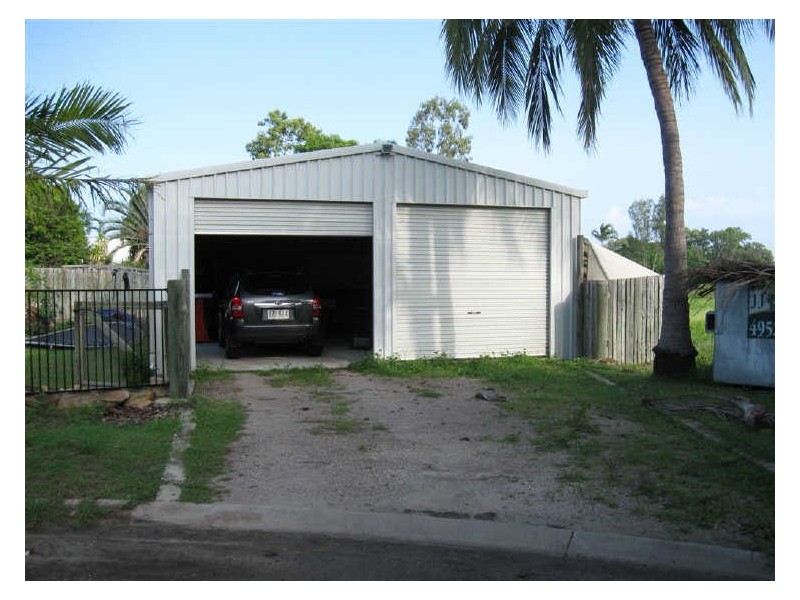 27 Gilbert Street, Bowen QLD 4805