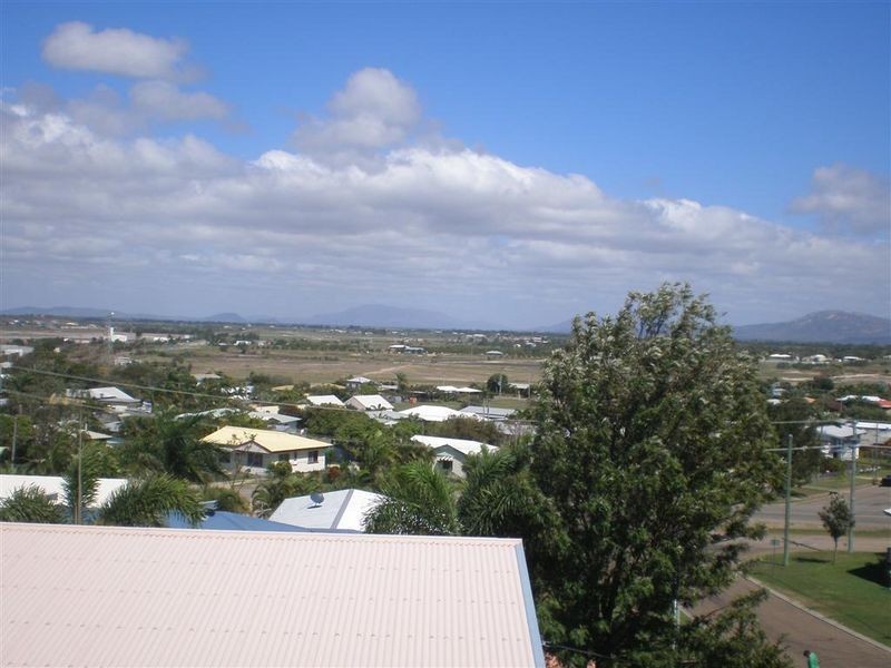 15 Pilcher Place, Bowen QLD 4805