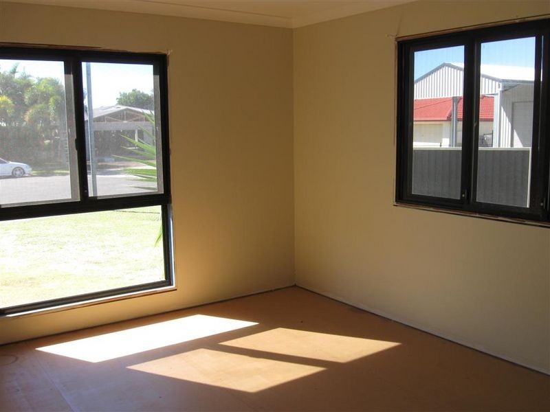 5 Peters Place, Bowen QLD 4805