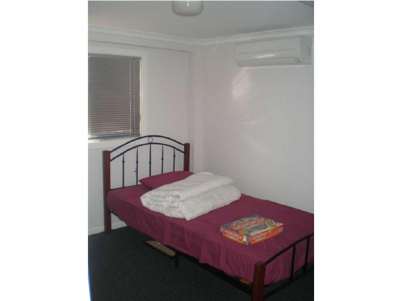 16 Daniel Street, Bowen QLD 4805