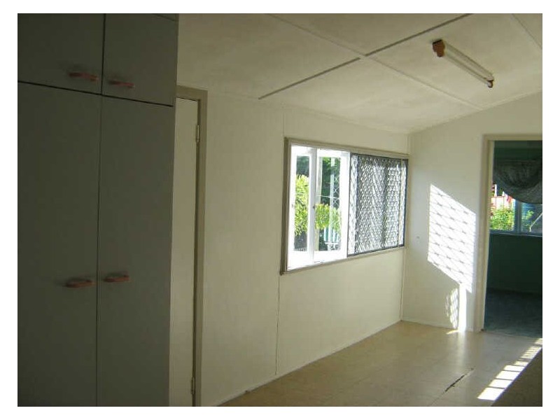 14 Livingstone Street, Bowen QLD 4805