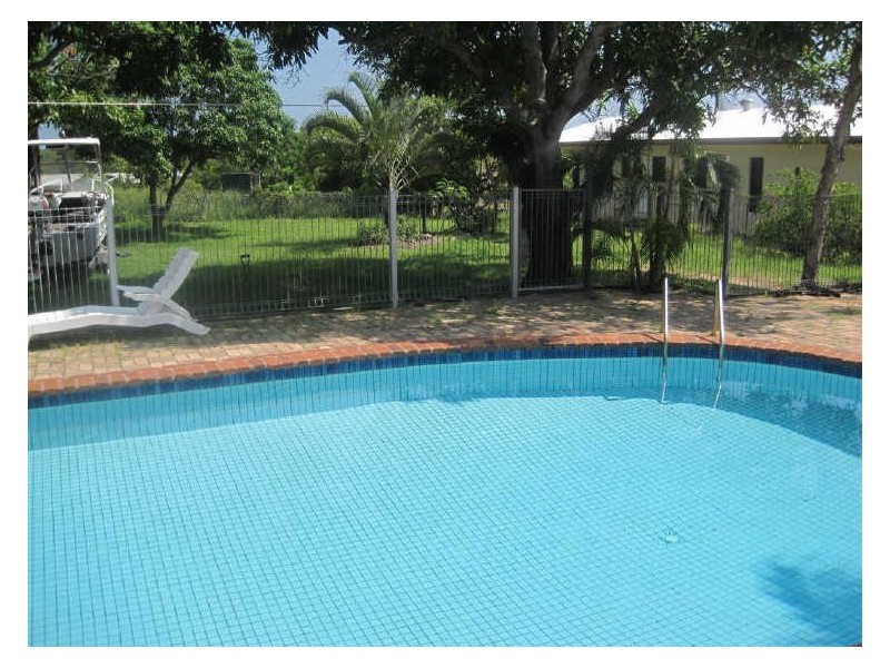 14 Livingstone Street, Bowen QLD 4805