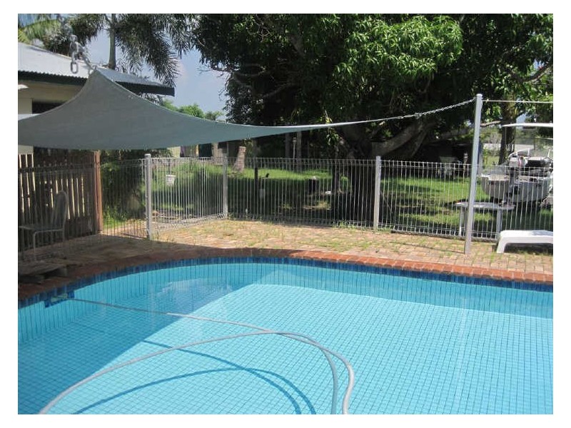 14 Livingstone Street, Bowen QLD 4805