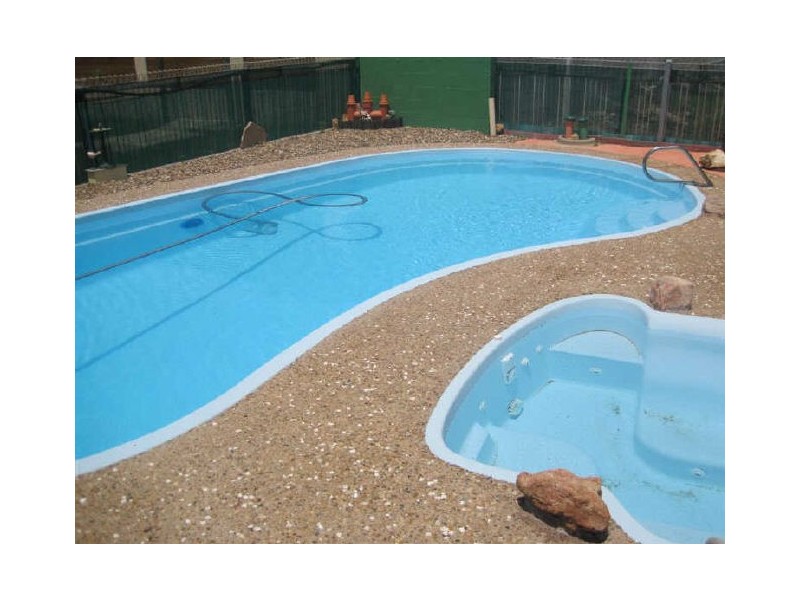 19 Thomas Street, Bowen QLD 4805