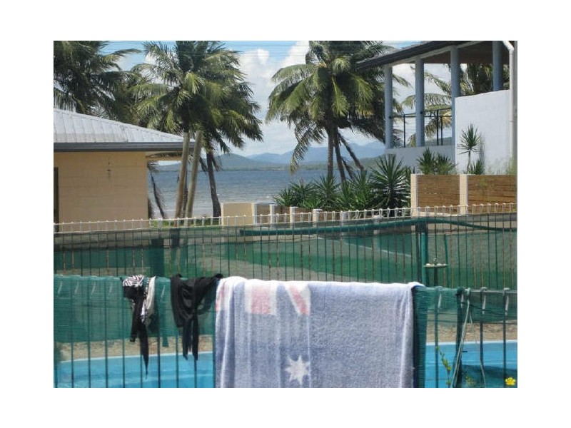 19 Thomas Street, Bowen QLD 4805