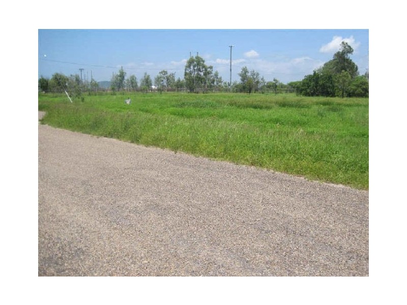 Matthews Street, Bowen QLD 4805