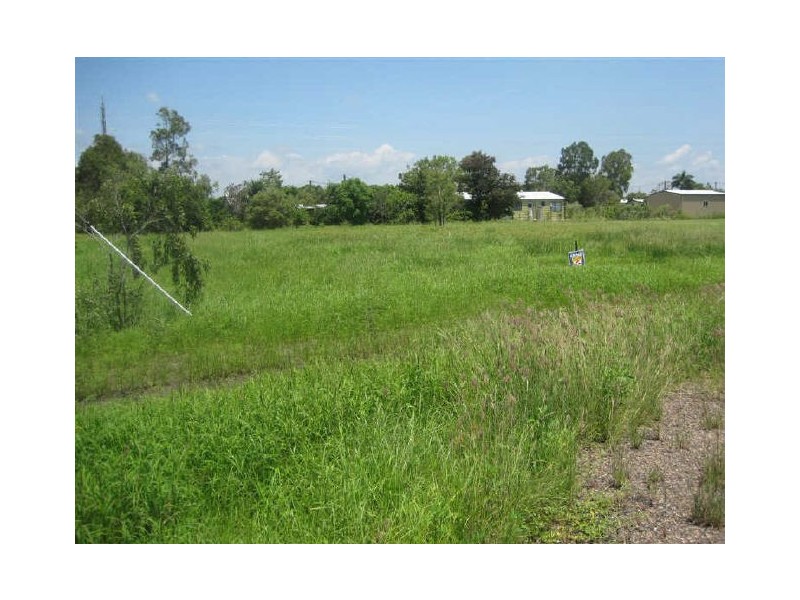 Matthews Street, Bowen QLD 4805