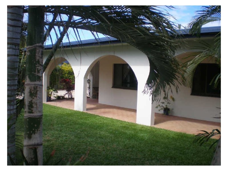 107 Hillview Road, Bowen QLD 4805