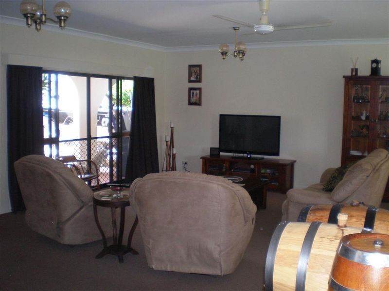 107 Hillview Road, Bowen QLD 4805