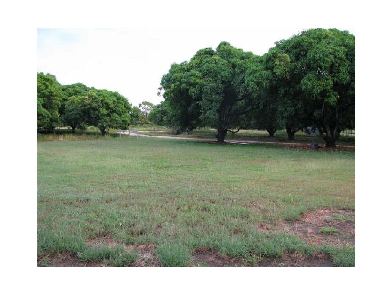 39 Telegraph Road, Bowen QLD 4805