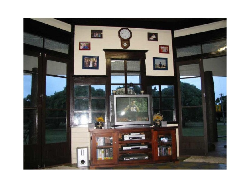 39 Telegraph Road, Bowen QLD 4805