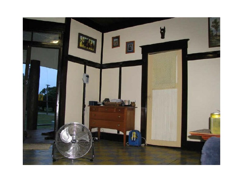 39 Telegraph Road, Bowen QLD 4805