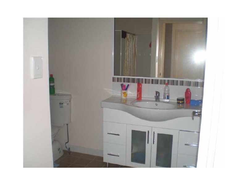 4/34 Poole Street, Bowen QLD 4805