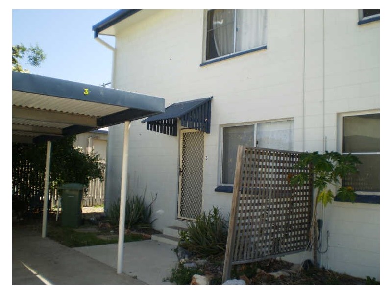 3/121 Herbert Street, Bowen QLD 4805