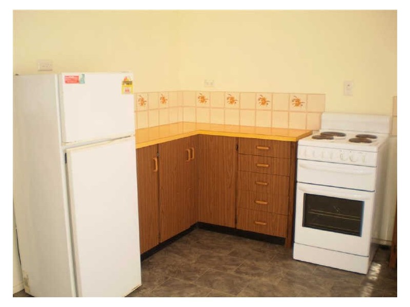 3/121 Herbert Street, Bowen QLD 4805