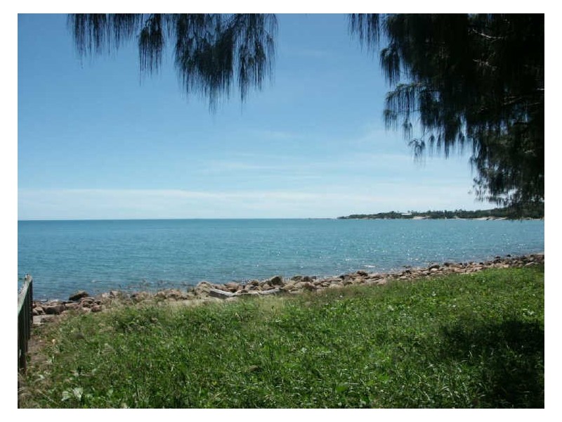 22 Horseshoe Bay Road, Bowen QLD 4805