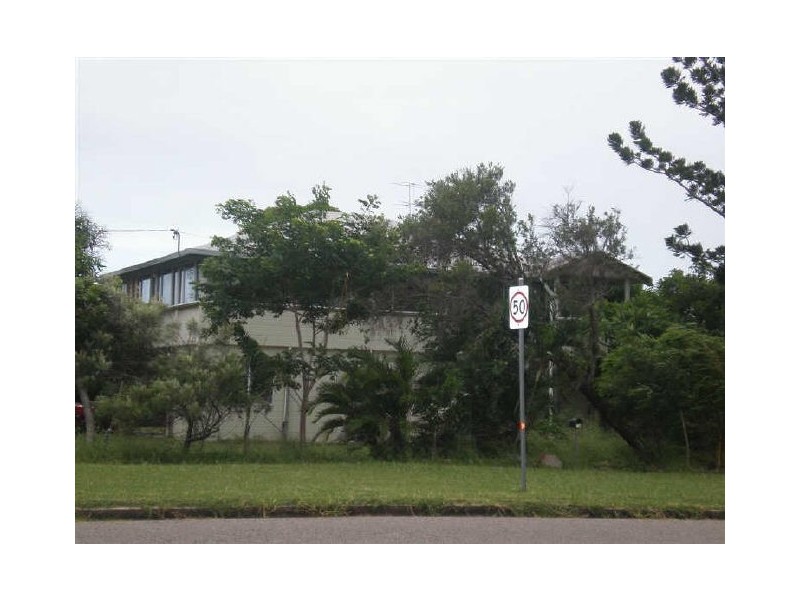 70 Kennedy Street, Bowen QLD 4805