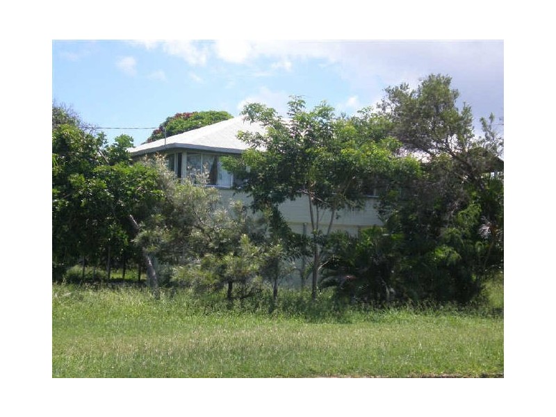 70 Kennedy Street, Bowen QLD 4805