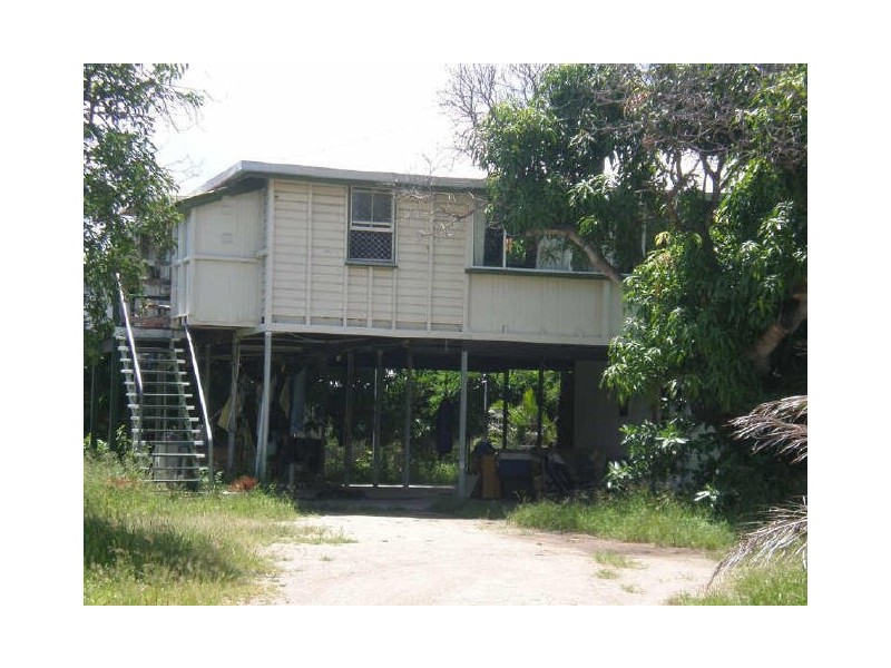 70 Kennedy Street, Bowen QLD 4805