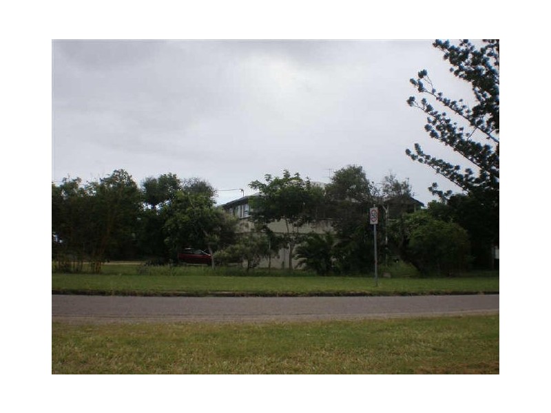 70 Kennedy Street, Bowen QLD 4805