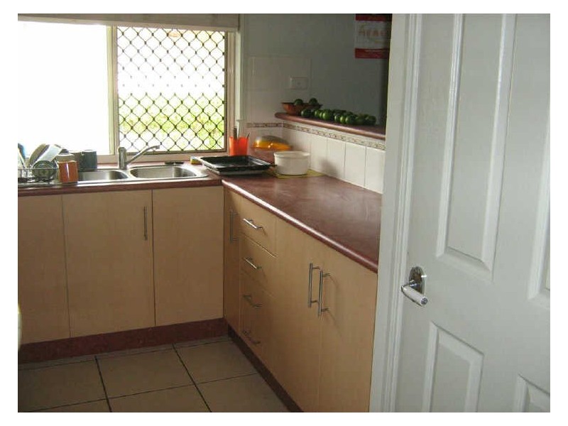 7 Rodney Street, Bowen QLD 4805