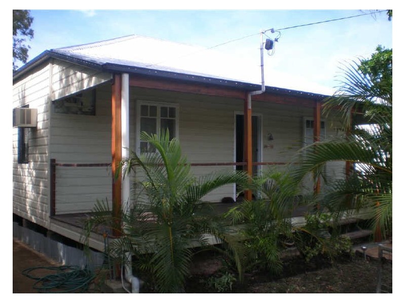 15 Kennedy Street, Bowen QLD 4805