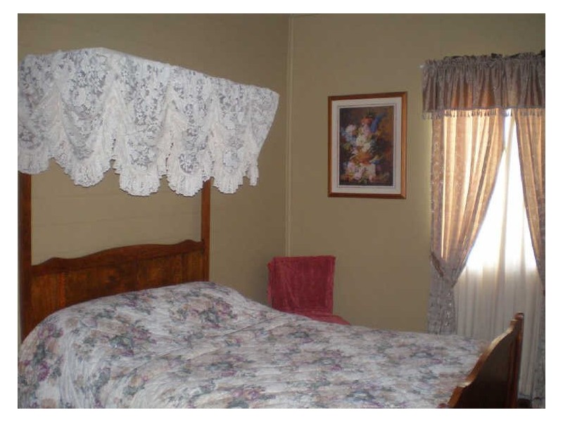 15 Kennedy Street, Bowen QLD 4805