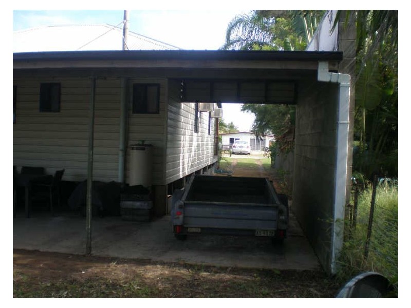 15 Kennedy Street, Bowen QLD 4805