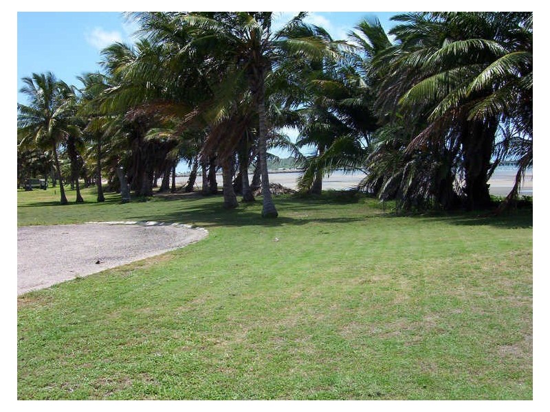 21 Thomas Street, Bowen QLD 4805