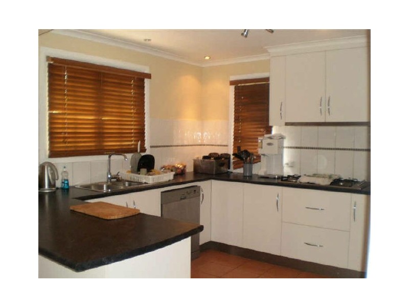 10 Kennedy Street, Bowen QLD 4805