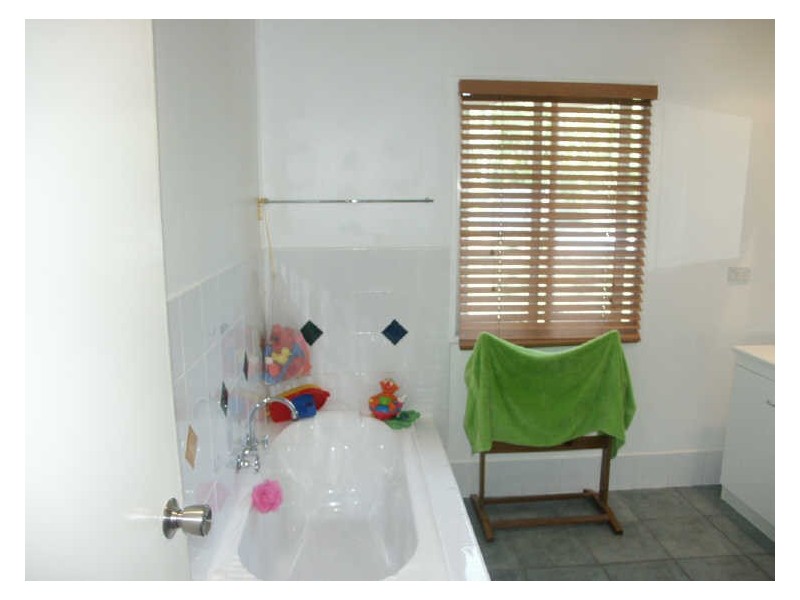 83 Horseshoe Bay Road, Bowen QLD 4805