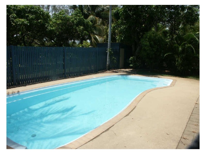 83 Horseshoe Bay Road, Bowen QLD 4805