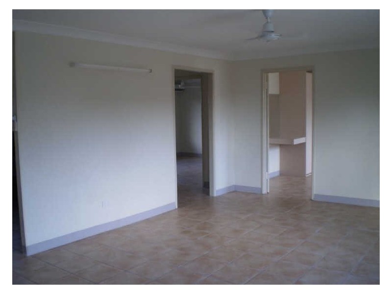 3/25 St Kilda Street, Bowen QLD 4805