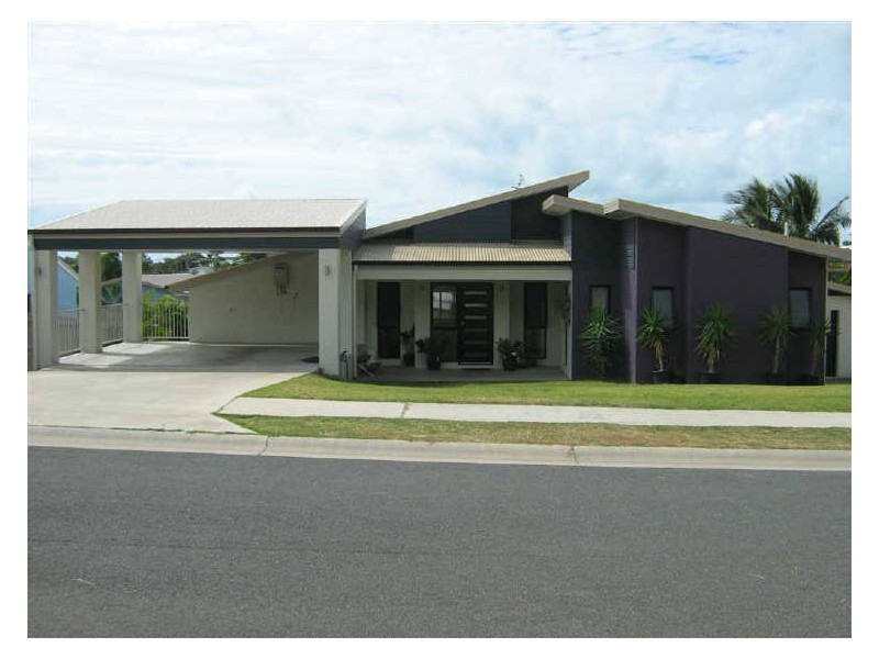 6 Allan Place, Bowen QLD 4805