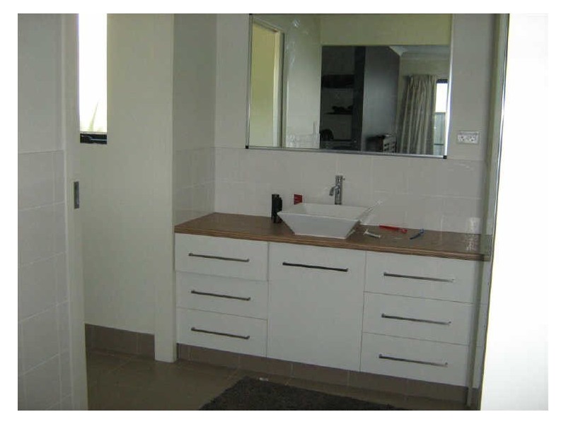 6 Allan Place, Bowen QLD 4805