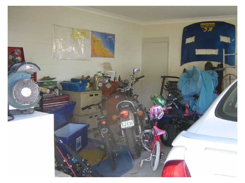 6 Allan Place, Bowen QLD 4805