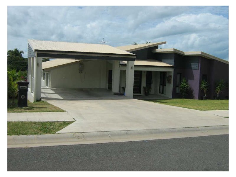 6 Allan Place, Bowen QLD 4805