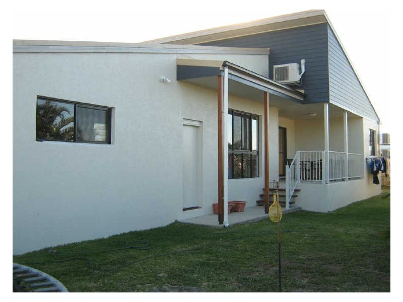 6 Allan Place, Bowen QLD 4805