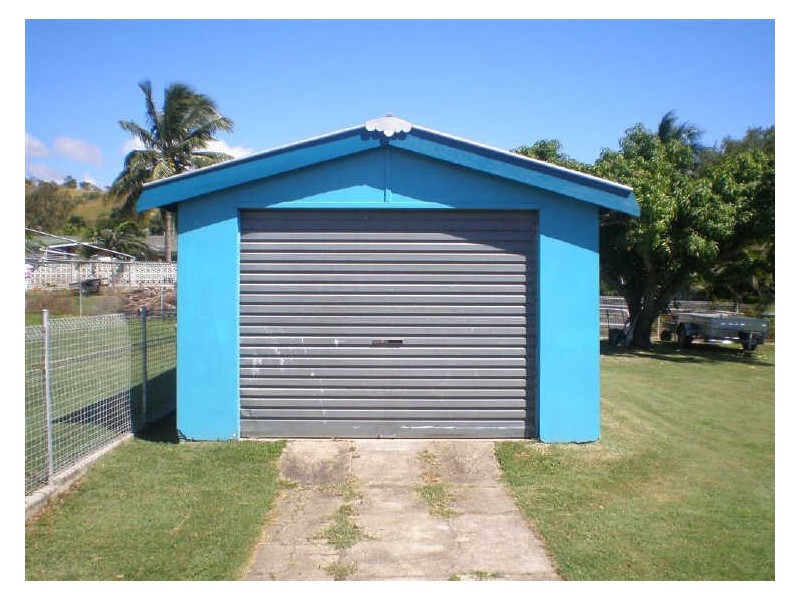 129 Herbert Street, Bowen QLD 4805