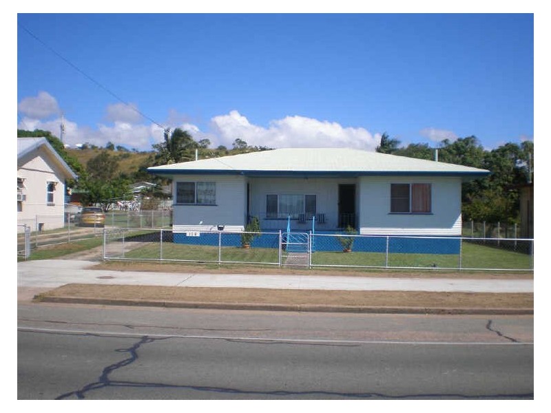 129 Herbert Street, Bowen QLD 4805
