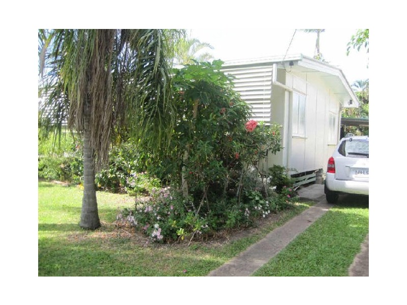 5 Scott Street, Bowen QLD 4805