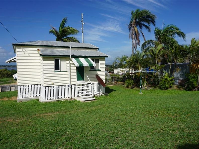 2 Bull Crescent, Bowen QLD 4805