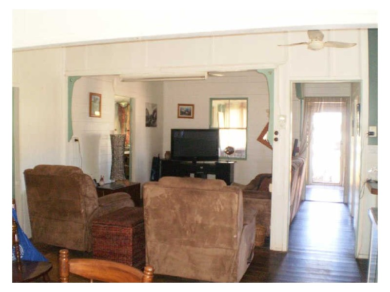 120 Powell Street, Bowen QLD 4805