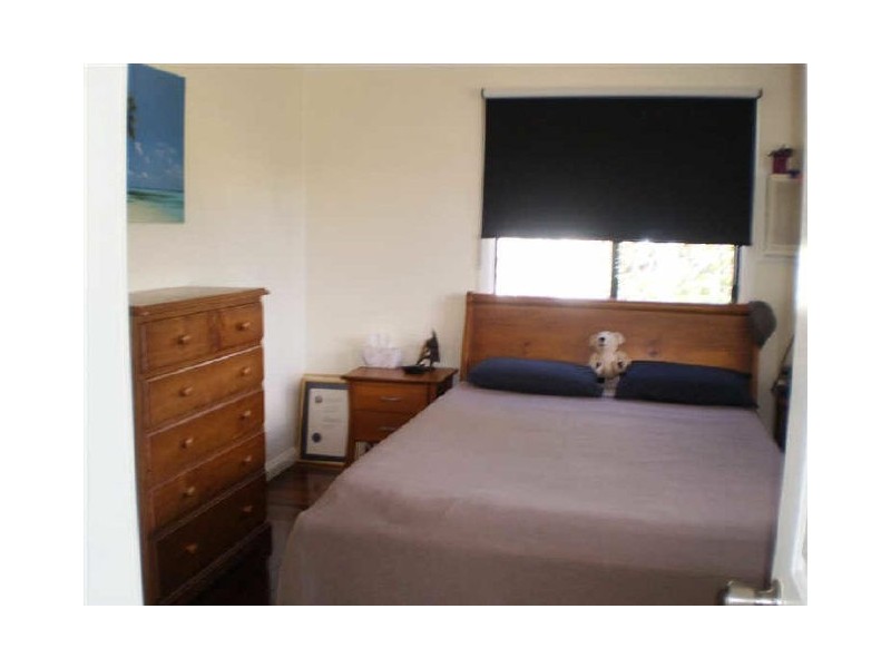 18 Gilbert Street, Bowen QLD 4805