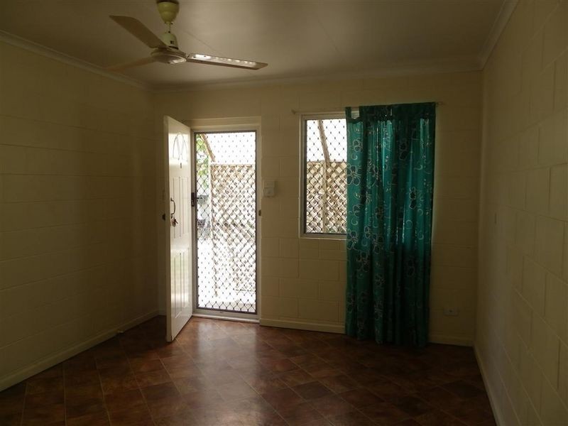 1/43 Livingstone Street, Bowen QLD 4805