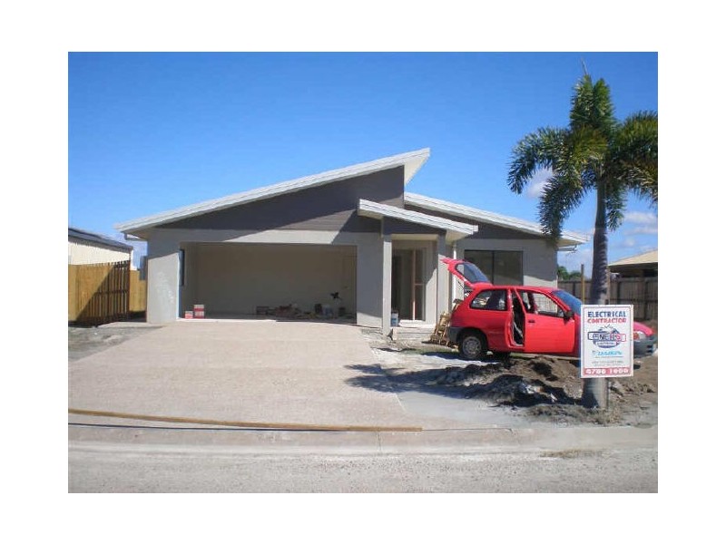 Lot 27 Lucinda Place (No. 5), Bowen QLD 4805