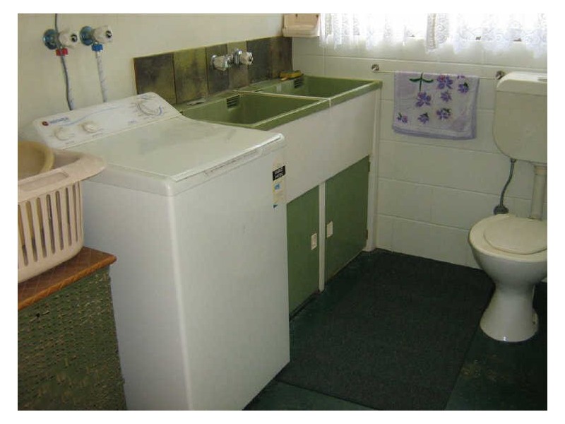 42 Tollington Road, Bowen QLD 4805